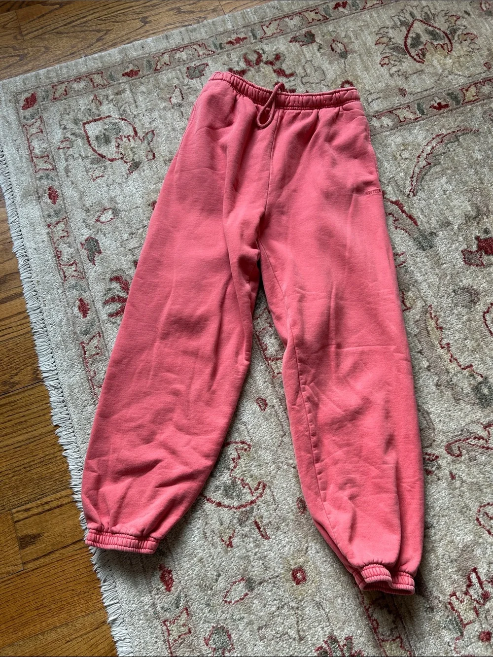 Aritzia Mega fit Cozy Fleece Sweatpants in Coral